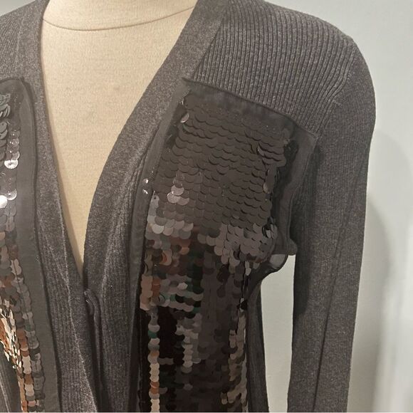 Simply Vera Vera Wang Grey Knit Black Sequin FrontV Neck Cardigan Size Medium - Picture 2 of 7